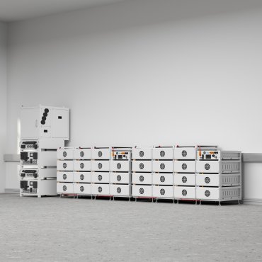 Deye BOS-B 1075kWH Stocare & 400KW PV Input -  C&I ESS